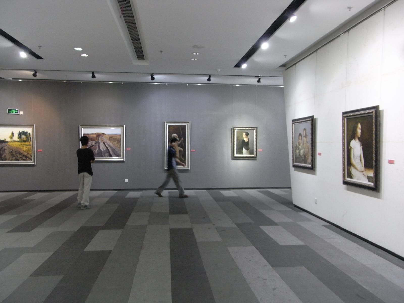 Gallery reading space