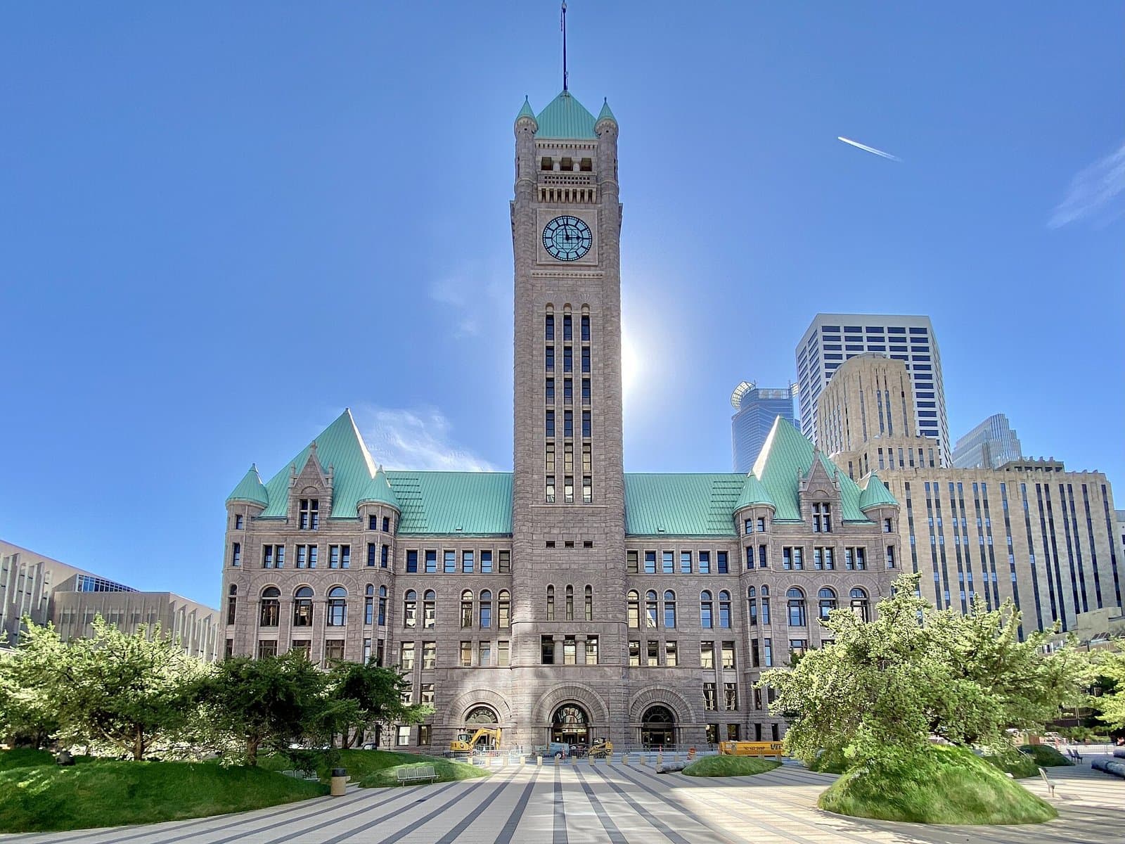 Minneapolis City Hall, 5th Street and S 4th Avenue, Minneapolis, MN