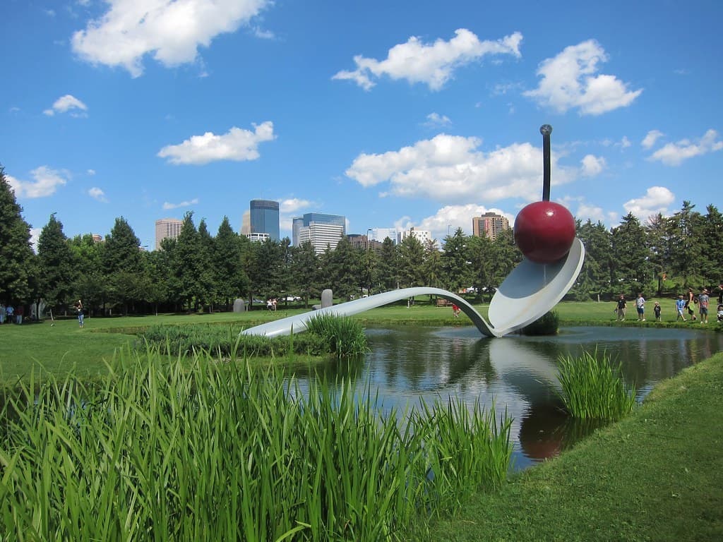 Spoonbridge and Cherry Anchors a Busy Art-Fair Weekend